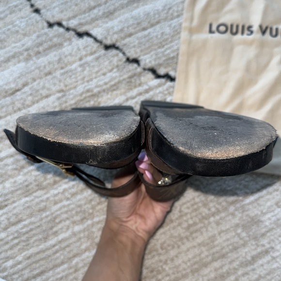 LOUIS VUITTON MONOGRAM SANDALS SIZE 37 - Picture 8 of 9